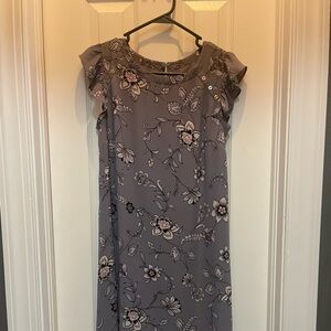 Loft dress ties at waist. Flowy.